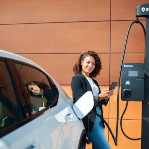 AKB_0123-e1712765187997-1024x589